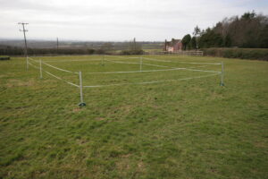 8m by 16m 6 Post Enclosure